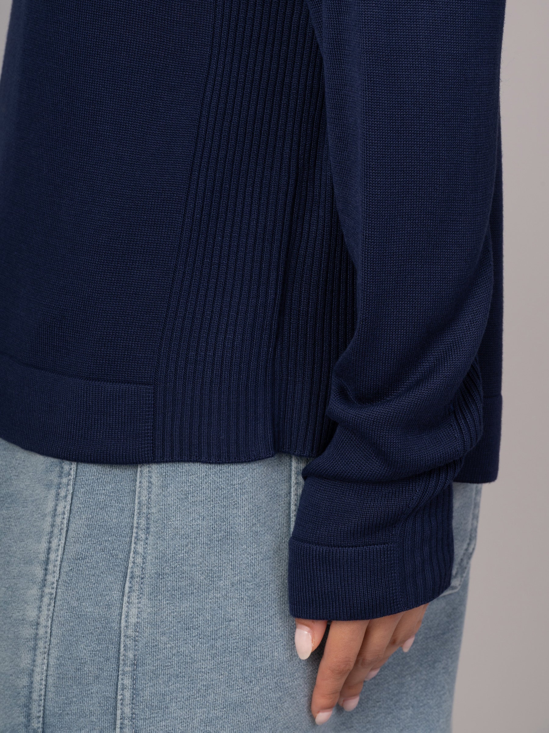 Anthea - Bamboo Viscose Raglan Sweater - Image 4