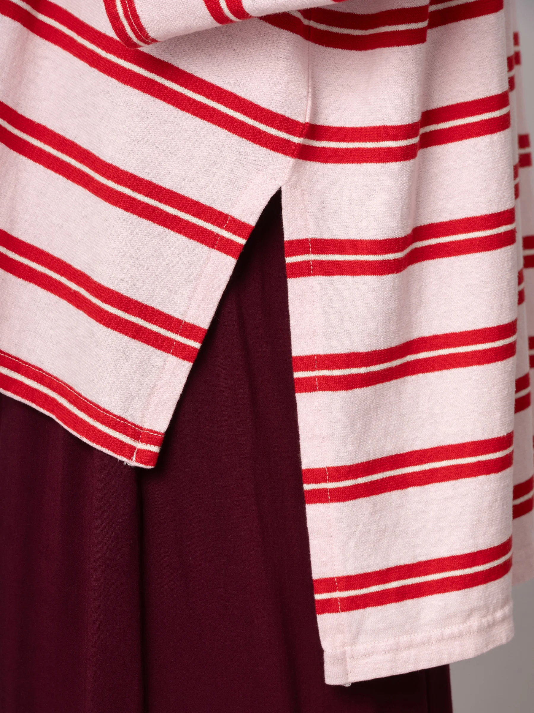 Gaya - Hemp Organic Cotton Cropped Sleeve T-Shirt - Stripes - Image 15