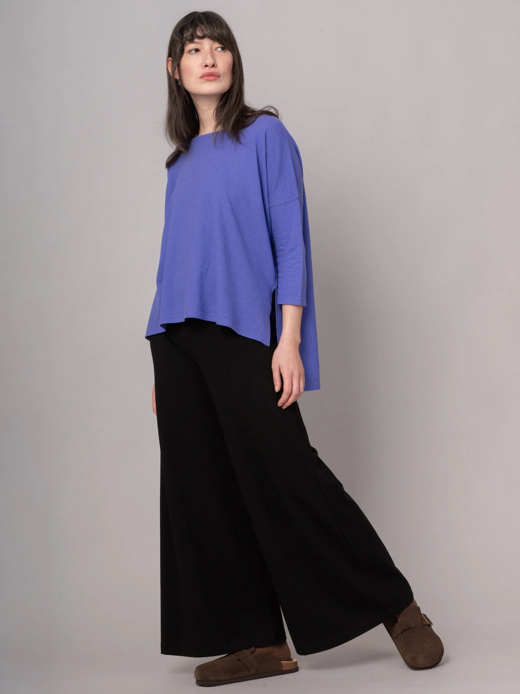 Gaya - Hemp Organic Cotton Cropped Sleeve T-Shirt - Image 37