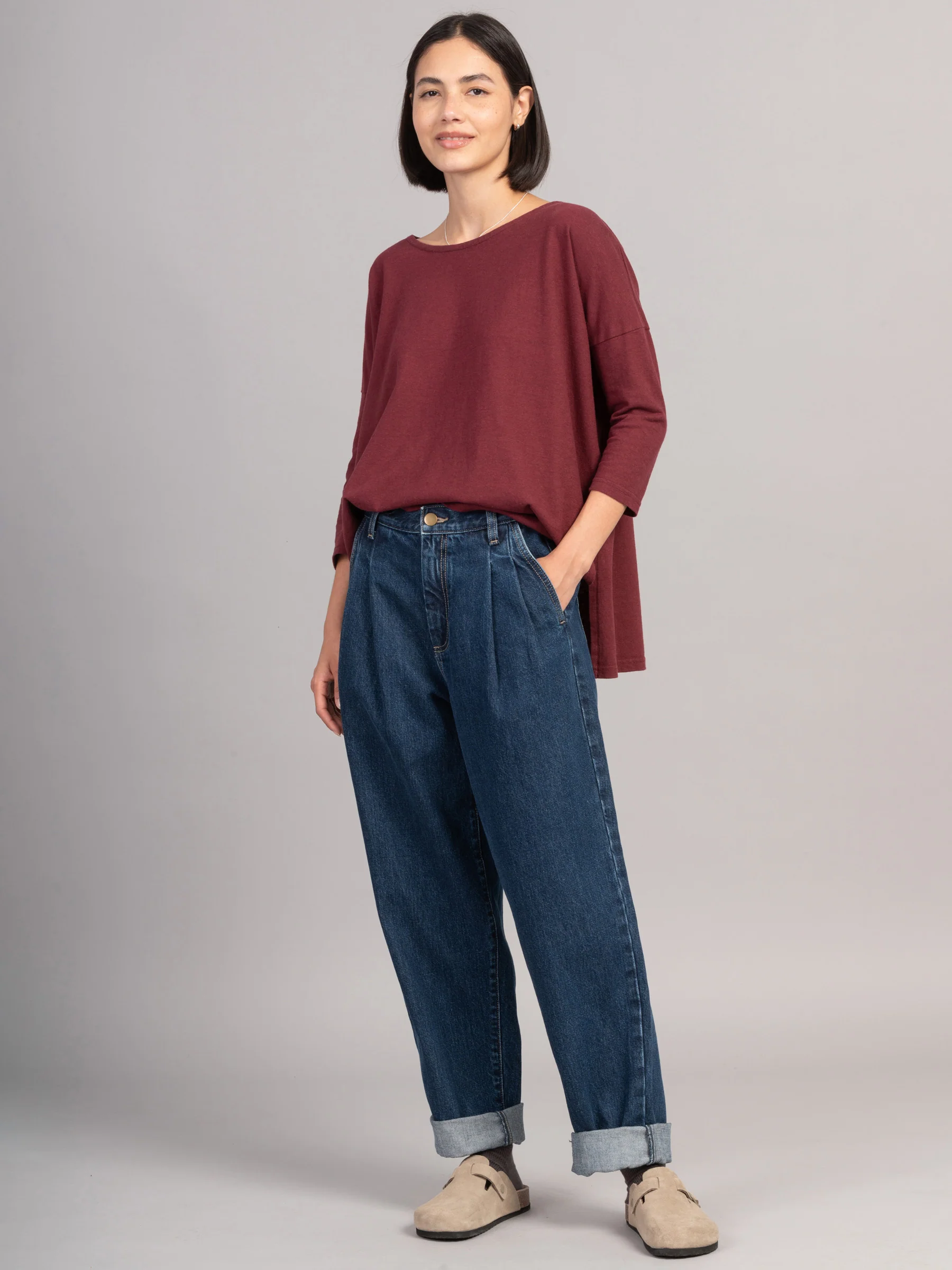 Eigg - Denim Pleated Jeans - Image 4