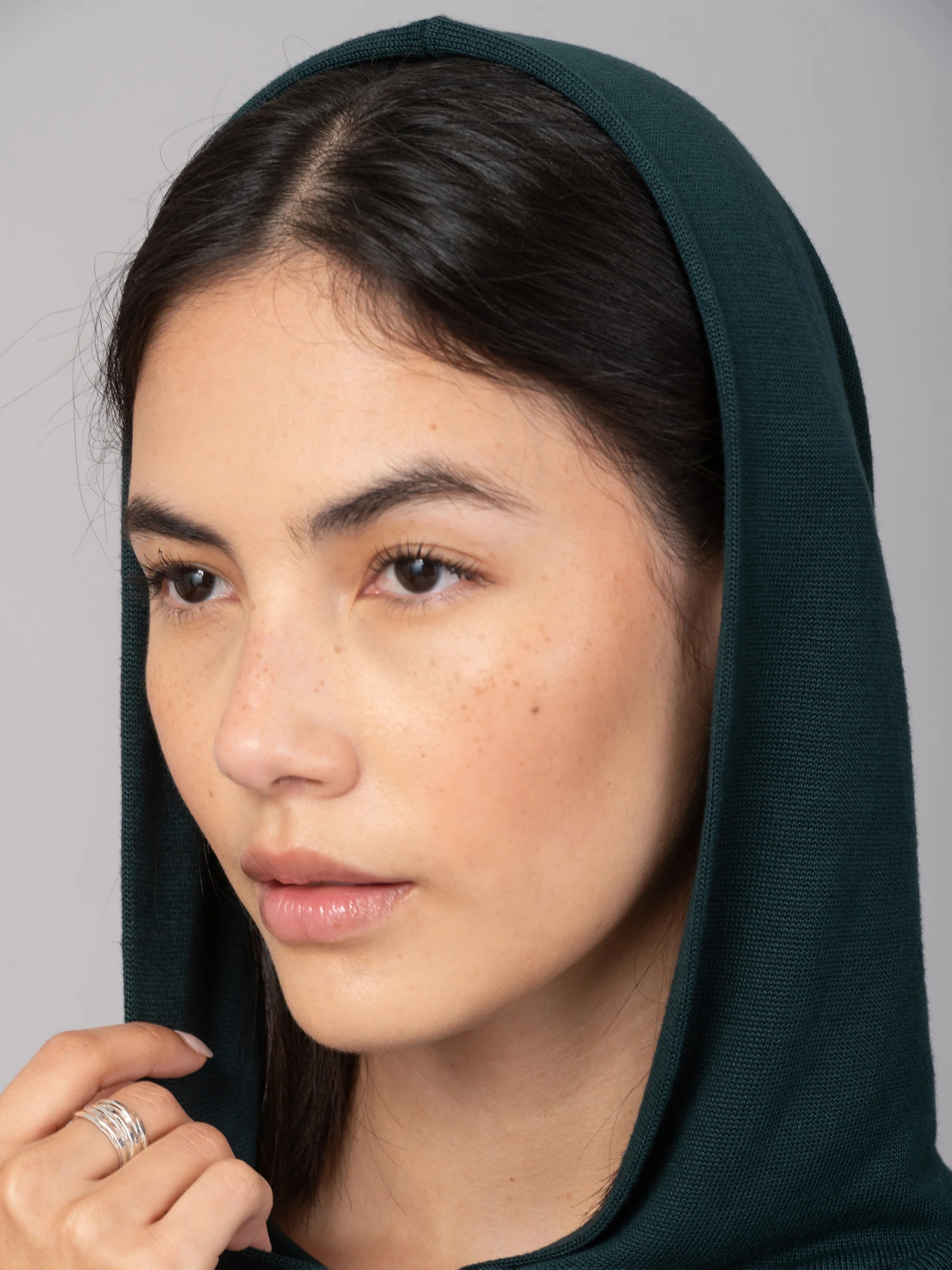 Kodiak - Bamboo Viscose Knitted Hoodie - Image 10