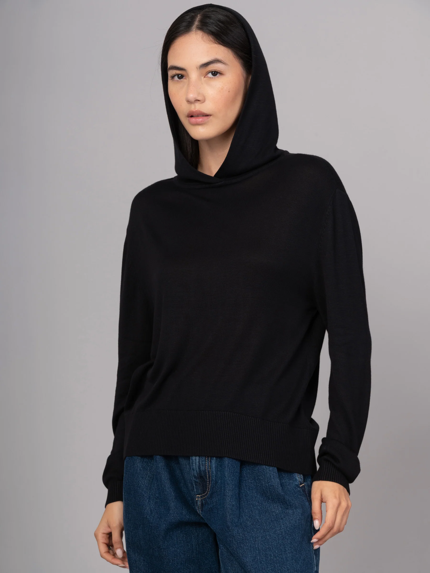 Kodiak - Bamboo Viscose Knitted Hoodie - Image 11
