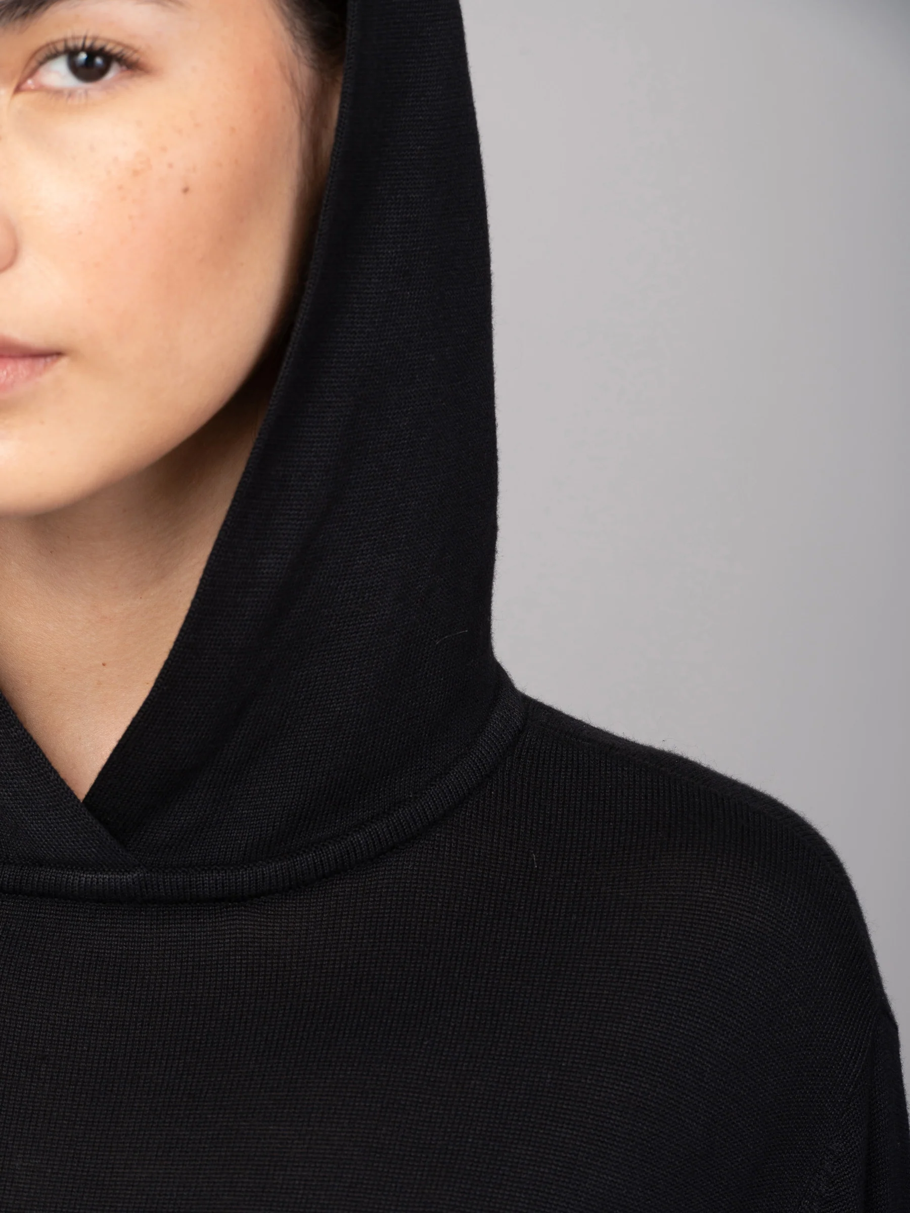 Kodiak - Bamboo Viscose Knitted Hoodie - Image 17
