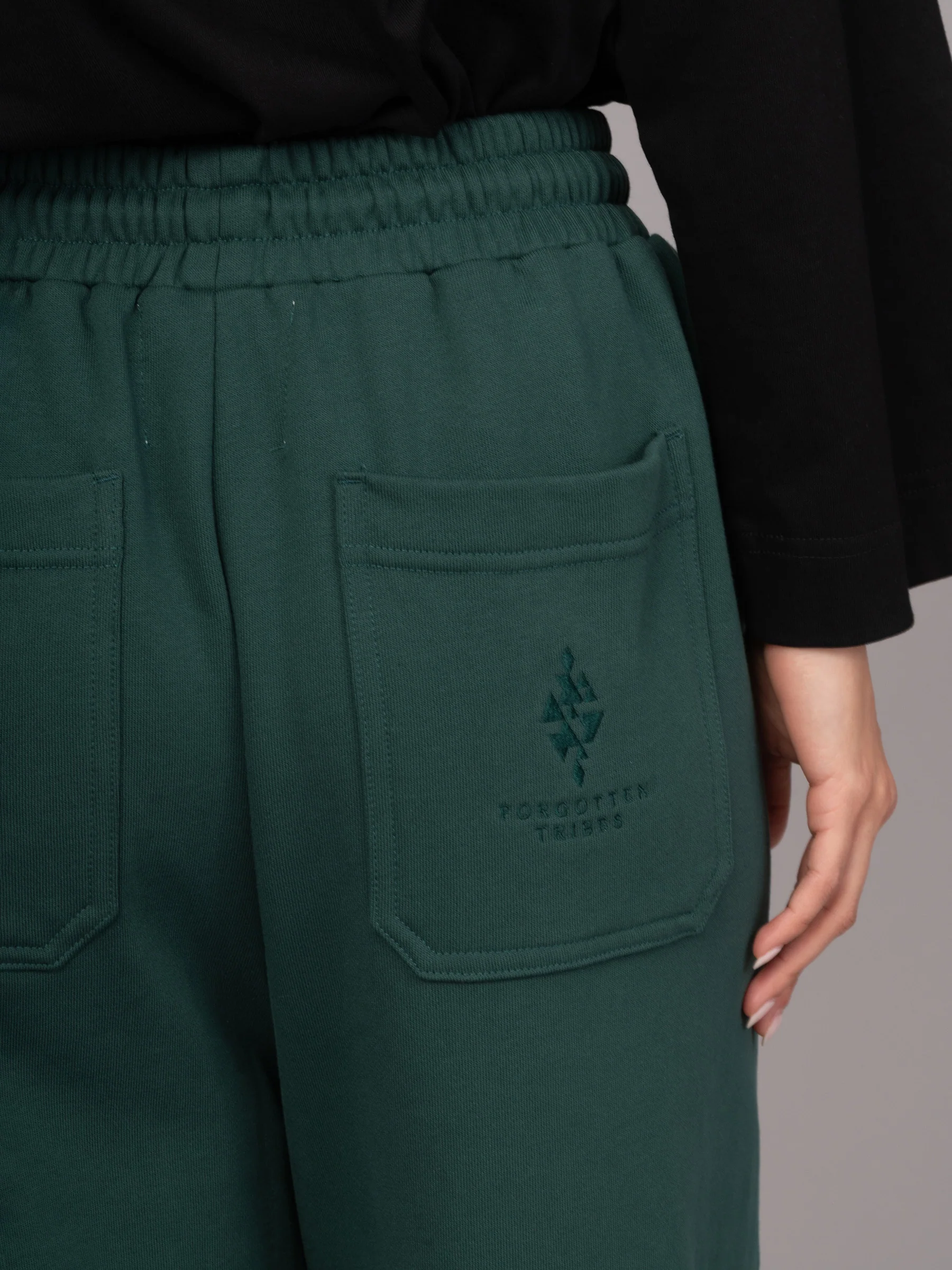 Paxi - Cotton Fleece Barrel Leg Trousers - Image 9