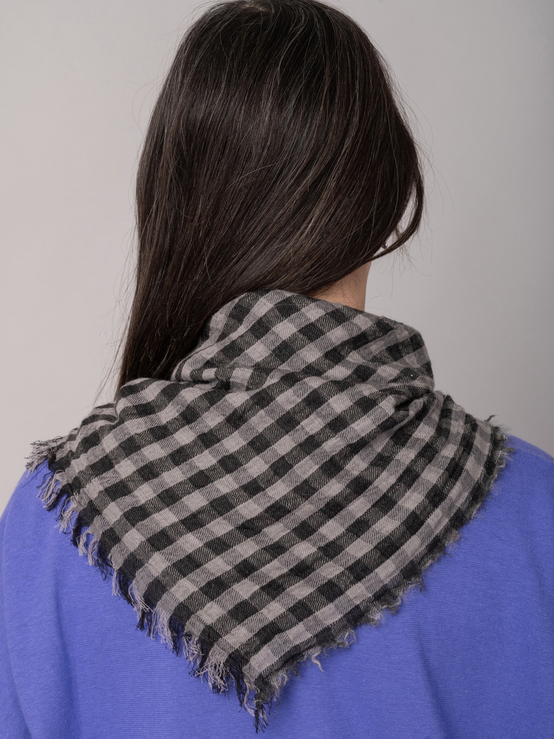 Pure Wool Check Pattern Square Scarf - Image 7
