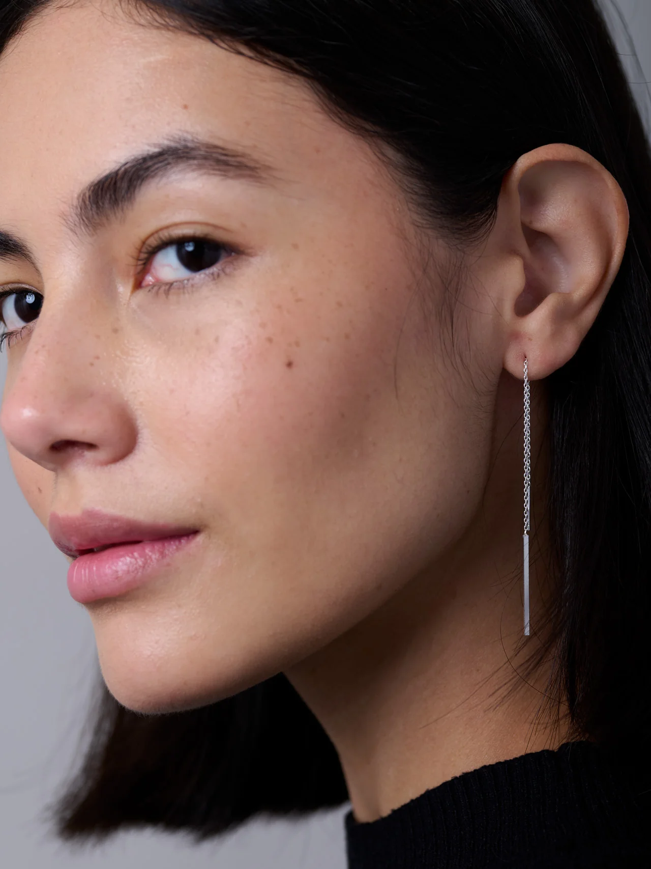 Sterling Silver Threader Long Chain Earrings With Plinth - Image 3
